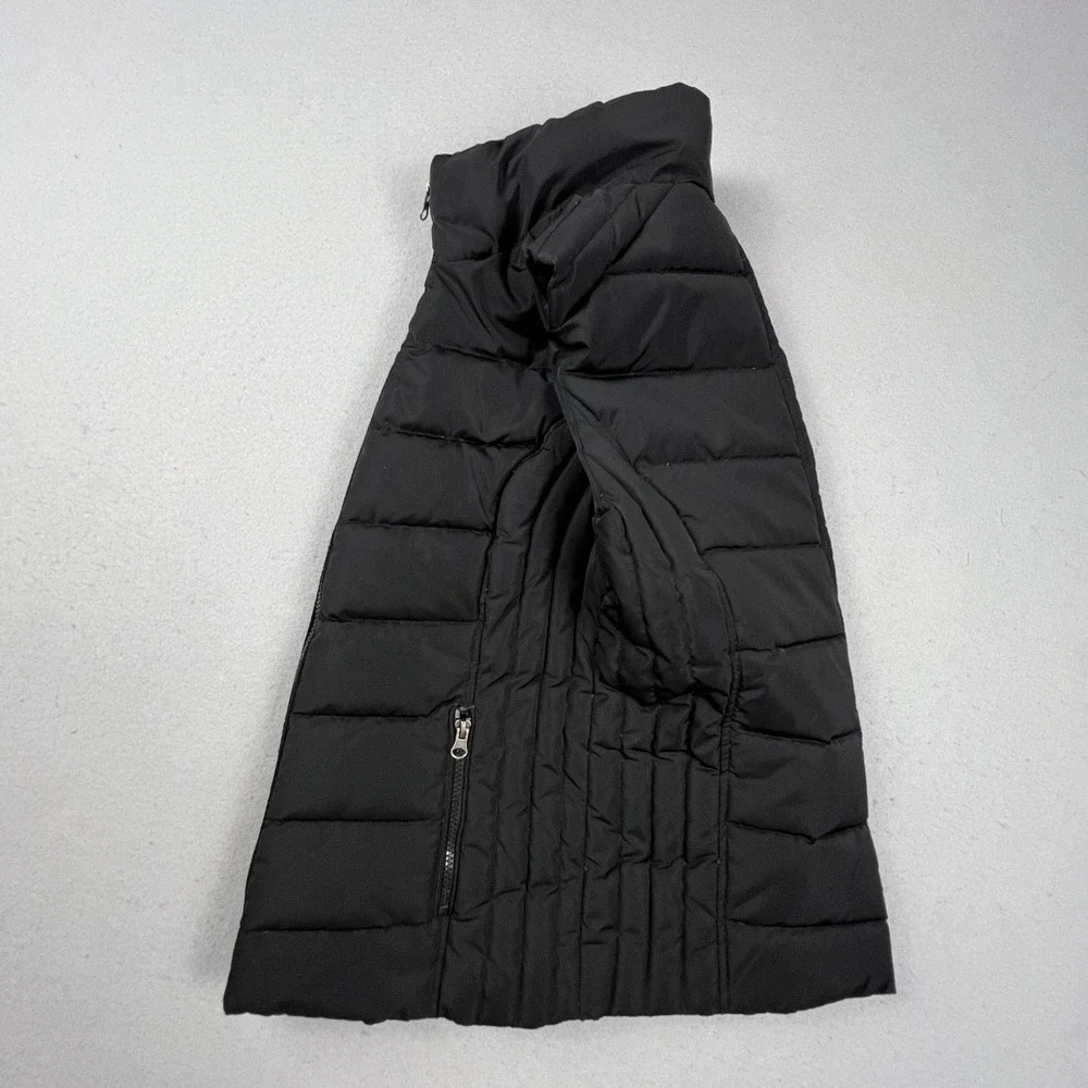 G.H. Bass Puffer Vest Womens Small Black Down Fill Quilted GHAW7836 Winter Layer